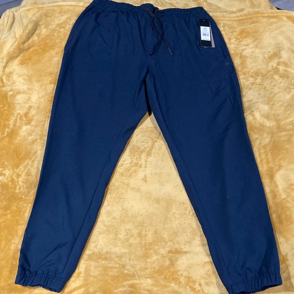 Men's Navy Jogger Pants brand new never been worn